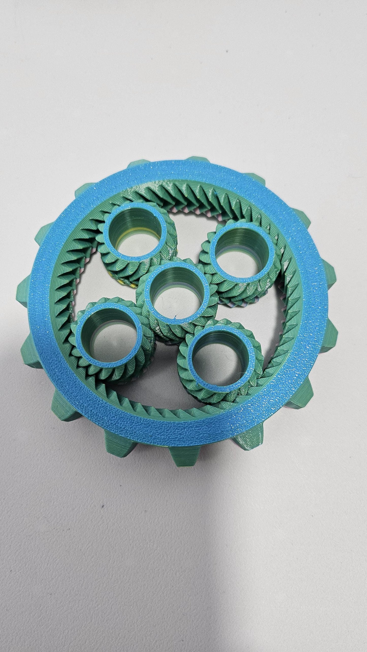 Gear Fidget Spinner - Unique Stress Relief & Focus Tool