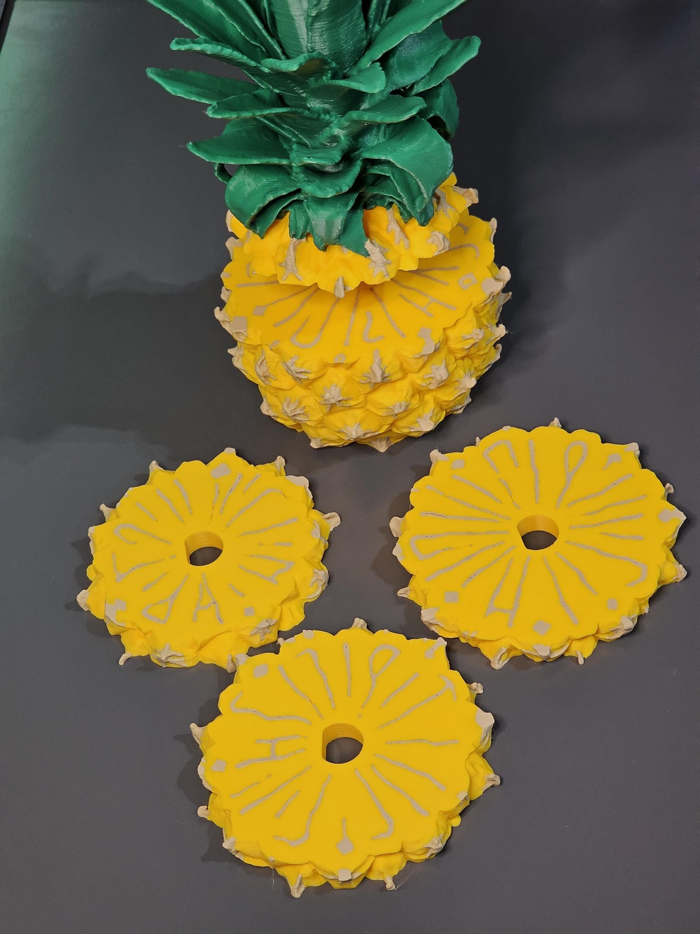 3D Printed Pineapple Coaster Set ā Stackable Coasters (Set of 8) | Fun Tropical Decor | Designed by Gazzaladra