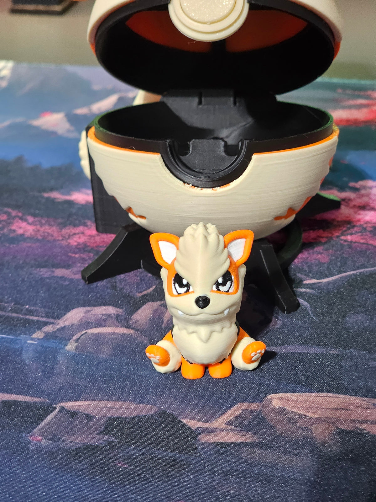 🌟 3D Printed  Arcanine Pokéball with Stand & Mini  Arcanine Figure – Opening Pokéball for Collectors & Fans 🌟