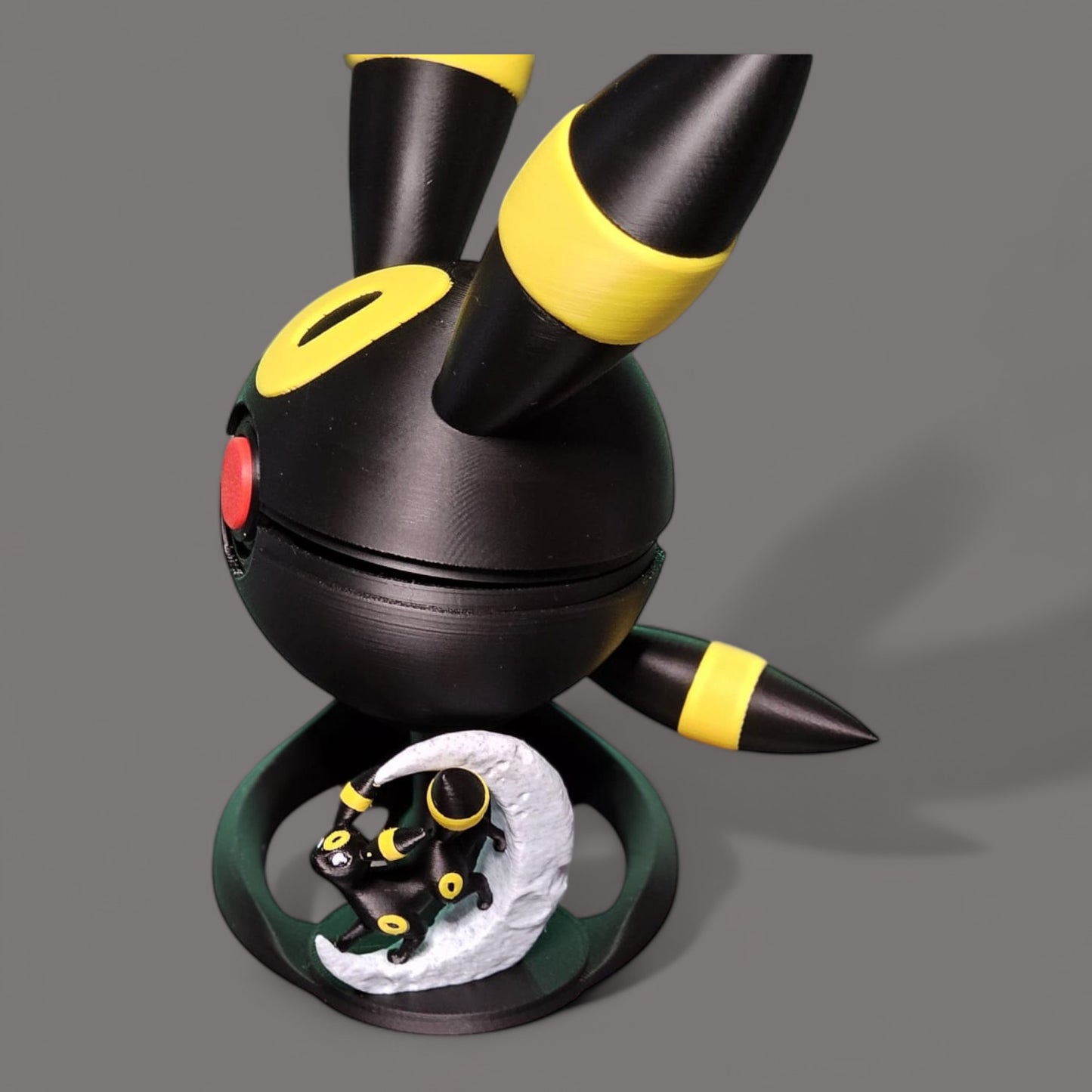 🌟 3D Printed  Umbreon Pokéball with Stand & Mini Umbreon Moon Figure – Opening Pokéball for Collectors & Fans 🌟