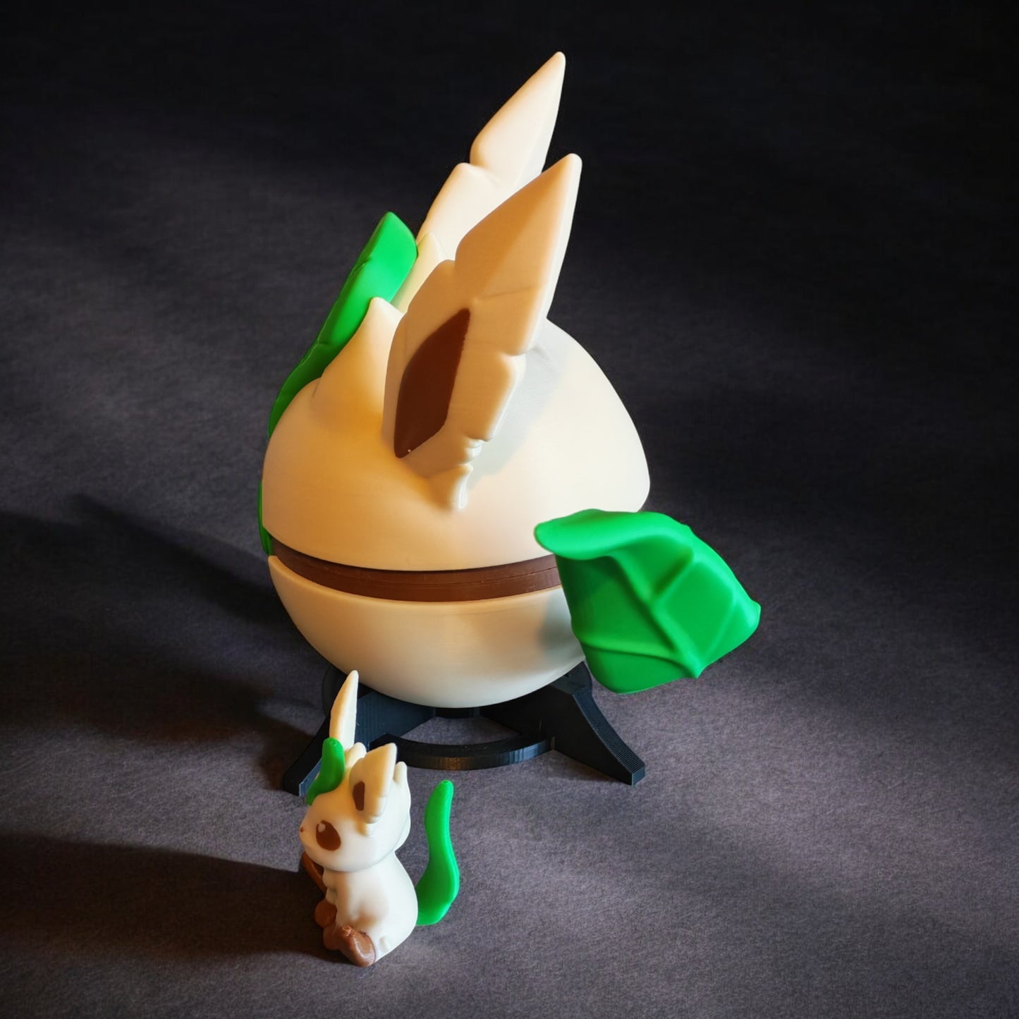 🌟 3D Printed Leafeon Pokéball with Stand & Mini Leafeon Figure – Opening Pokéball for Collectors & Fans 🌟