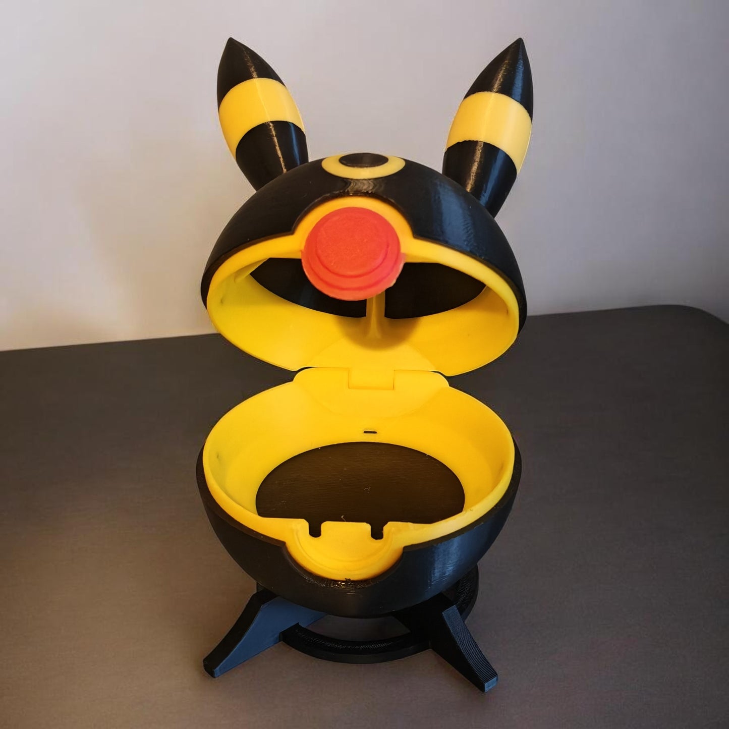 🌟 3D Printed  Umbreon Pokéball with Stand & Mini Umbreon Moon Figure – Opening Pokéball for Collectors & Fans 🌟