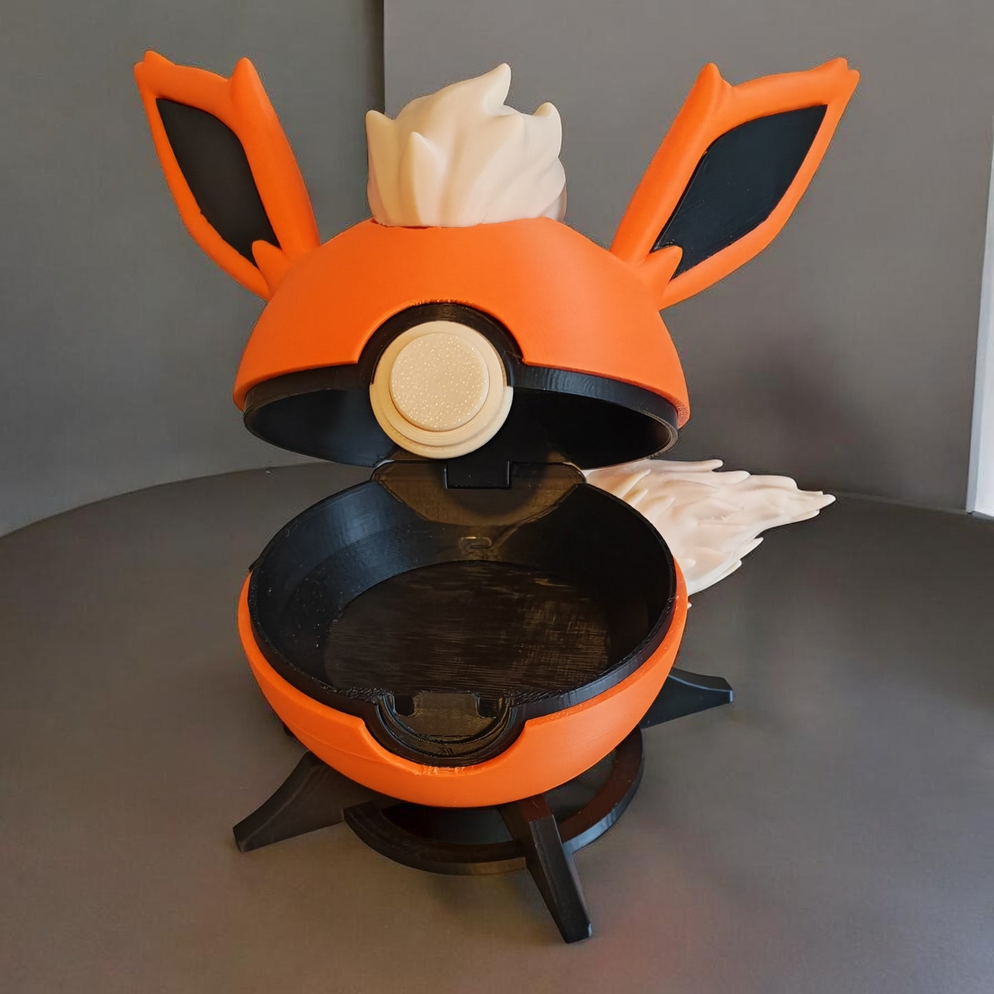 🌟 3D Printed Flareon Pokéball with Stand & Mini Flareon Figure – Opening Pokéball for Collectors & Fans 🌟
