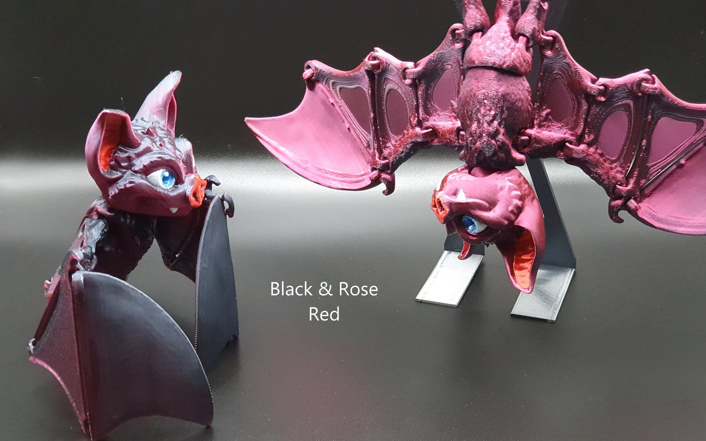Adorable 3D Printed Bat, Flapping Articulated Wings, Desktop Toy