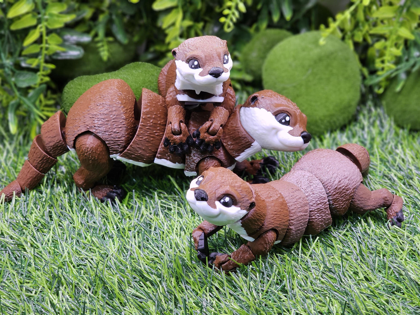 Adorable 3D Printed Otter Figurine, Articulated, Perfect Gift for Animal Lovers