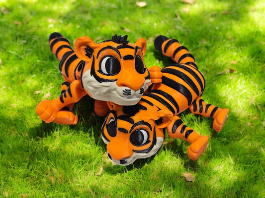 Handcrafted 3D Printed Tiger Figurine - 20cm Long - Unique Wildlife Decor - Eco-Friendly PLA - Perfect Gift for Animal Lovers