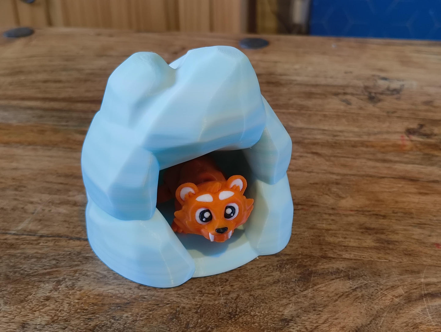 3D Printed Sabre-Tooth Tiger | Large Sabre-Tooth Tiger | Mini Sabre-Tooth Tiger in Cave Bundle | Mother & Pup Sabre-Tooth Tiger Set