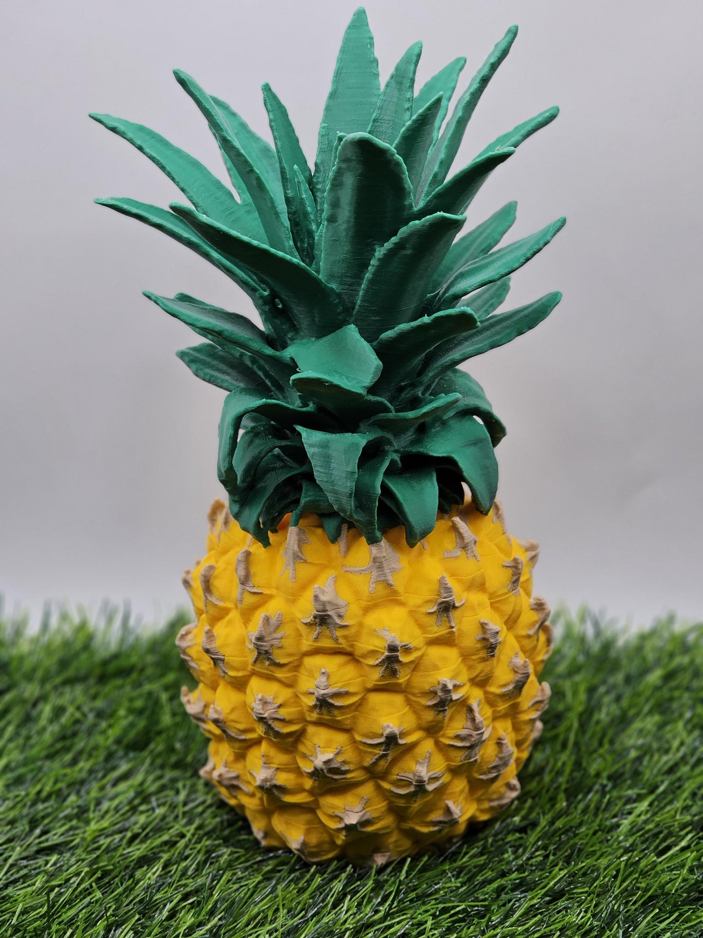 3D Printed Pineapple Coaster Set – Stackable Coasters (Set of 8) | Fun Tropical Decor | Designed by Gazzaladra