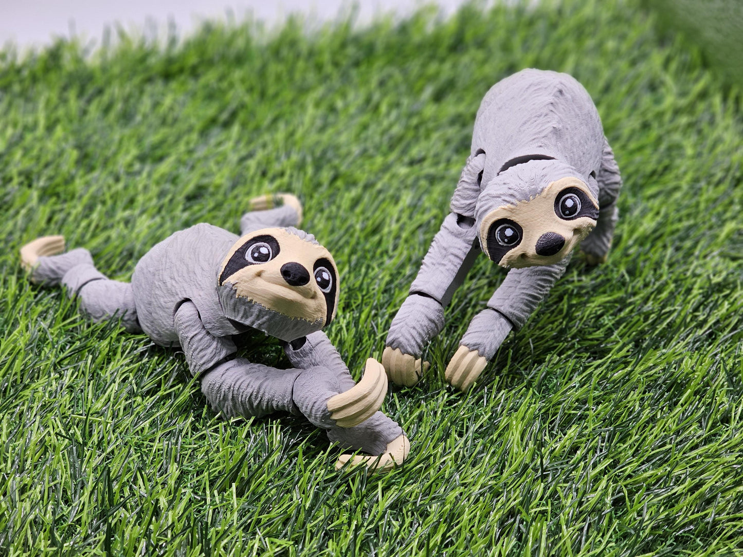 3D Printed Articulated Sloth Figurine with Optional Tree | Cute Hanging Sloth Desk Decor | Sloth Lover Gift