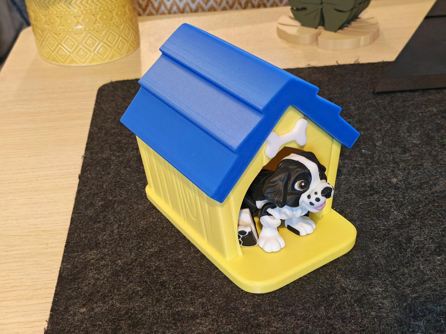 Flexi Springer Spaniel Dog - Adorable Articulated Dog Collectible - sensory toy